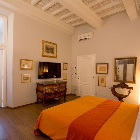 Borgo Pinti Suites Le Stanze Dei Nobili Флоренція Екстер'єр фото