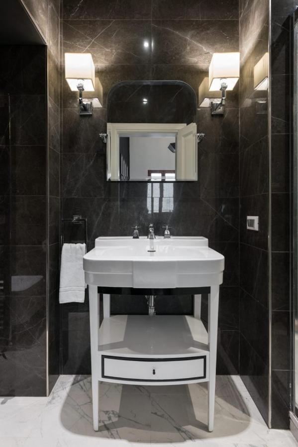 Borgo Pinti Suites Le Stanze Dei Nobili Флоренція Екстер'єр фото