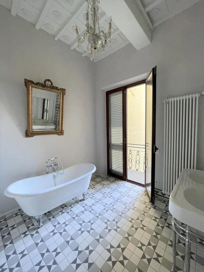 Borgo Pinti Suites Le Stanze Dei Nobili Флоренція Екстер'єр фото