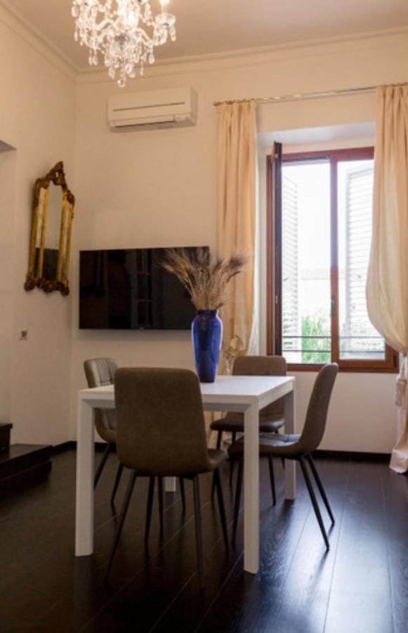 Borgo Pinti Suites Le Stanze Dei Nobili Флоренція Екстер'єр фото